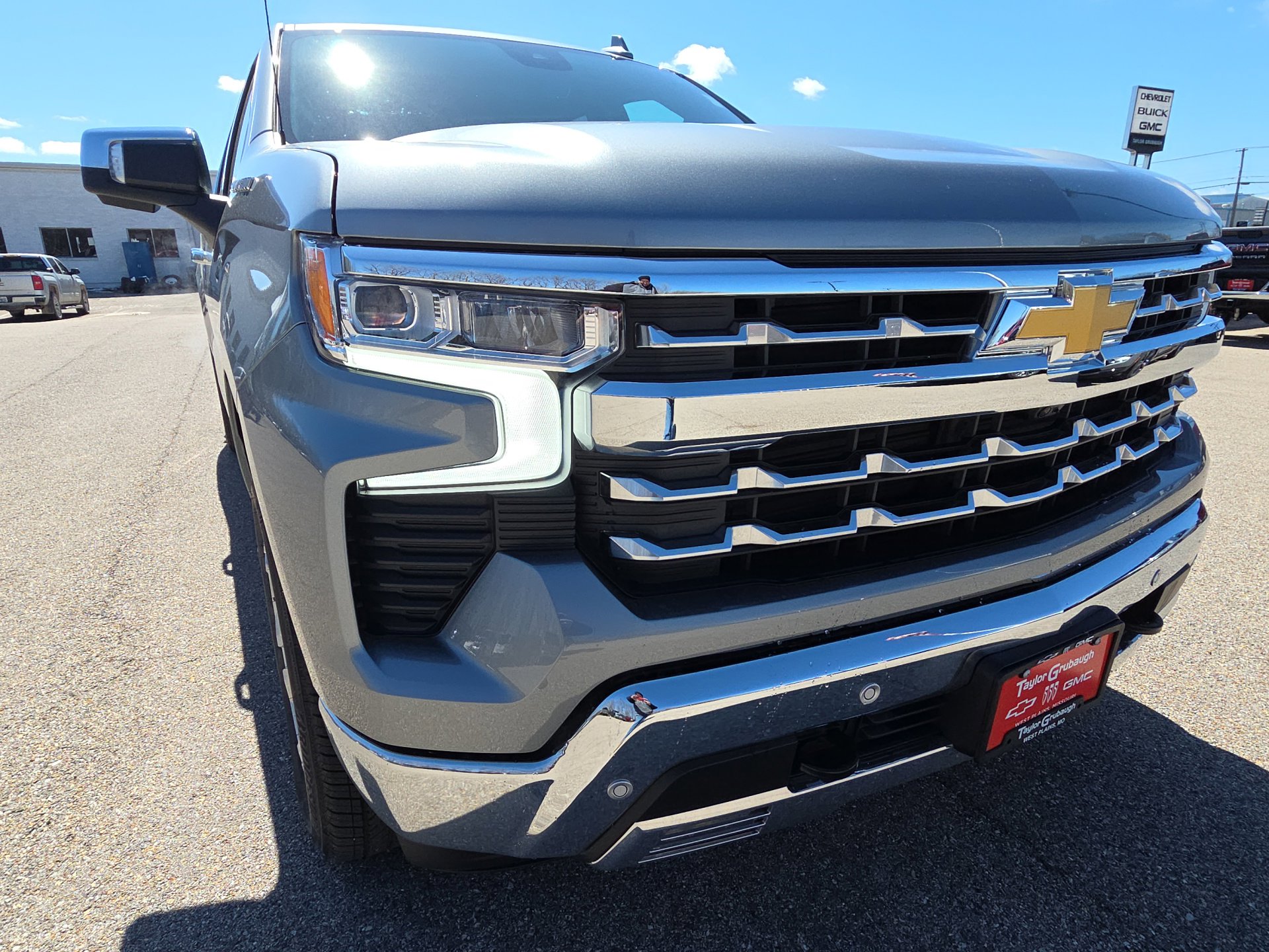 New 2026 Chevrolet Silverado 1500 LTZ w/ LTZ Premium Package image 12