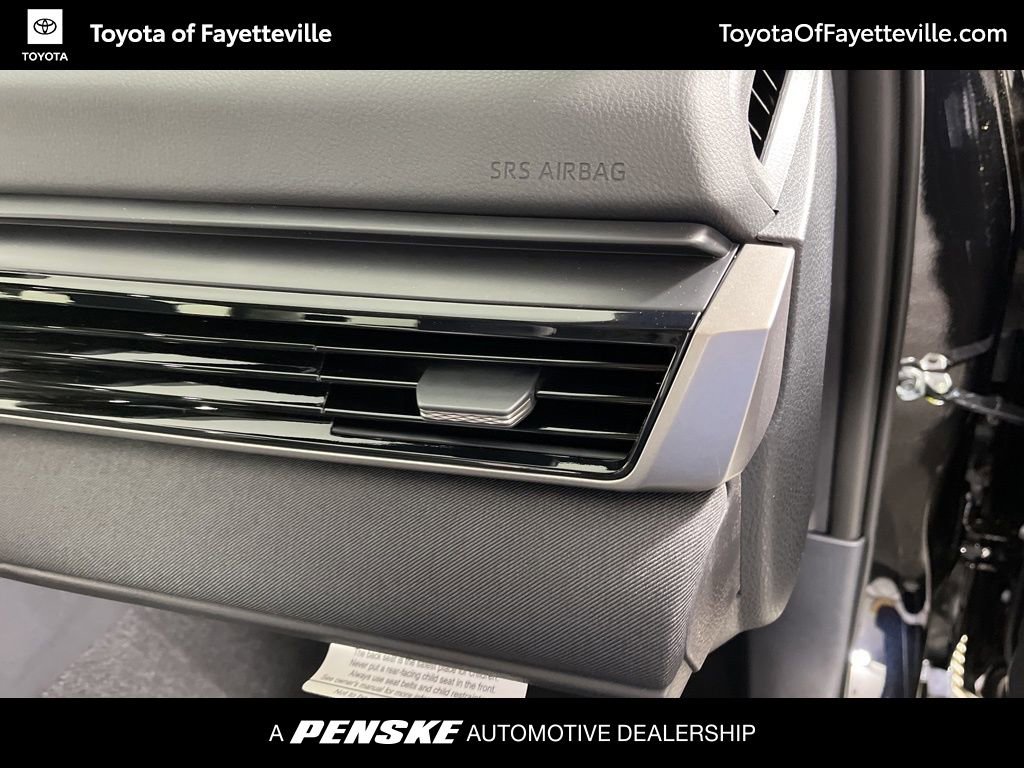 Used 2026 Toyota Camry LE w/ Convenience Package FWD image 19