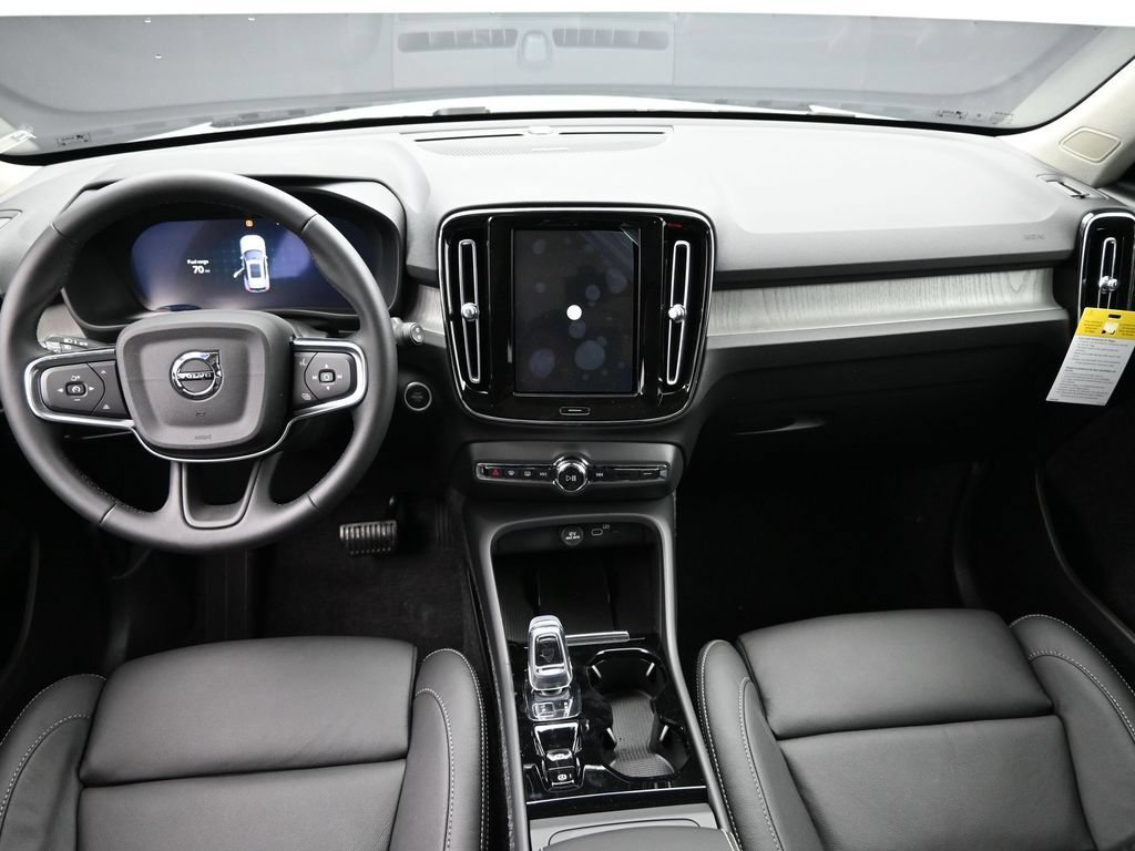 Used 2025 Volvo XC40 B5 Ultra w/ Climate Package AWD/4WD image 23