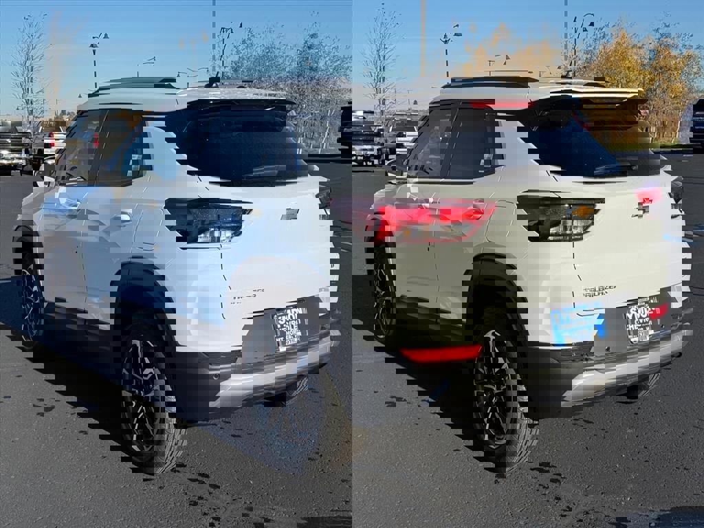 New 2026 Chevrolet TrailBlazer LT w/ Driver Confidence Package image 3