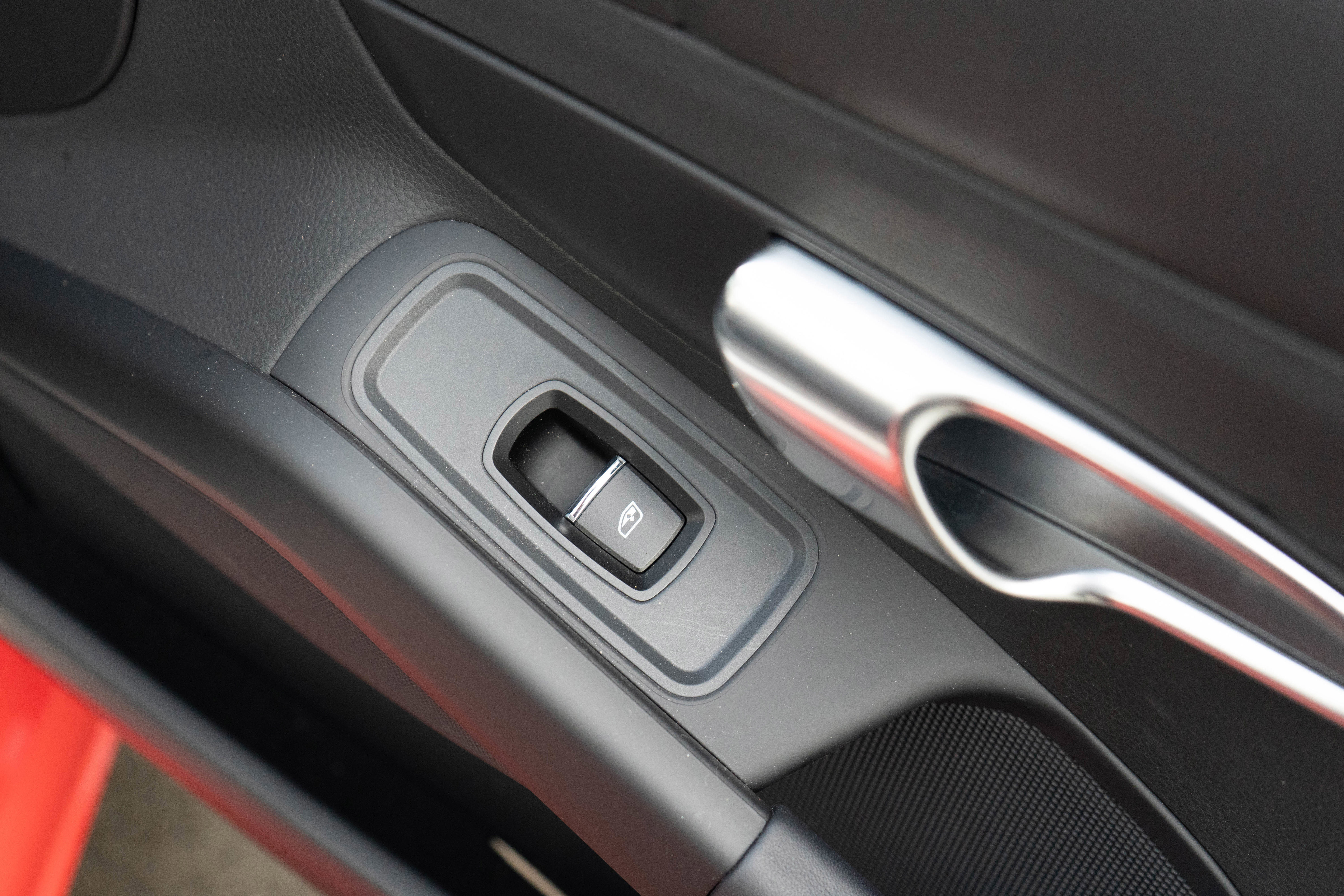 Used 2024 Porsche 718 Boxster image 30