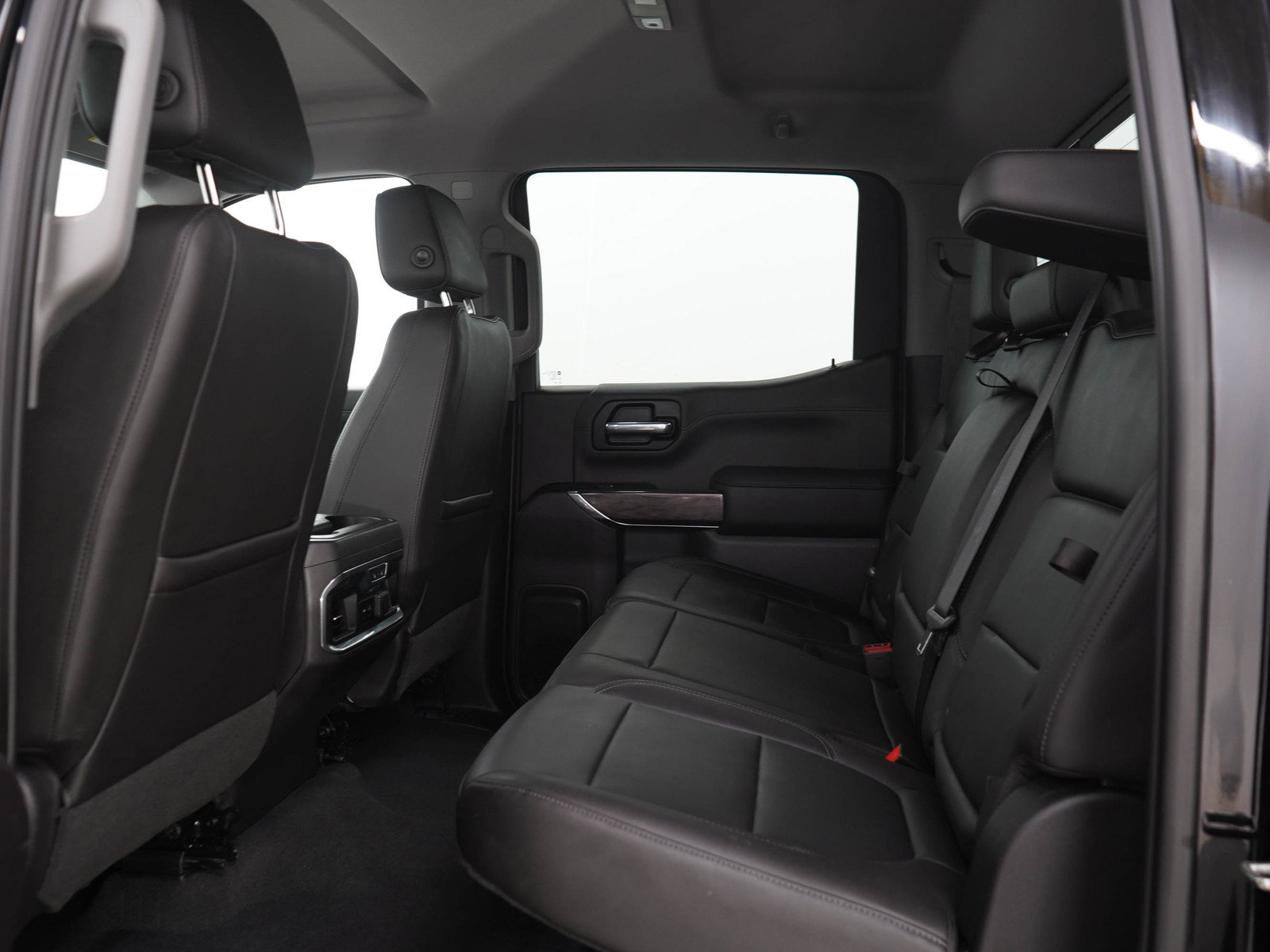 Used 2019 Chevrolet Silverado 1500 LTZ AWD/4WD image 15