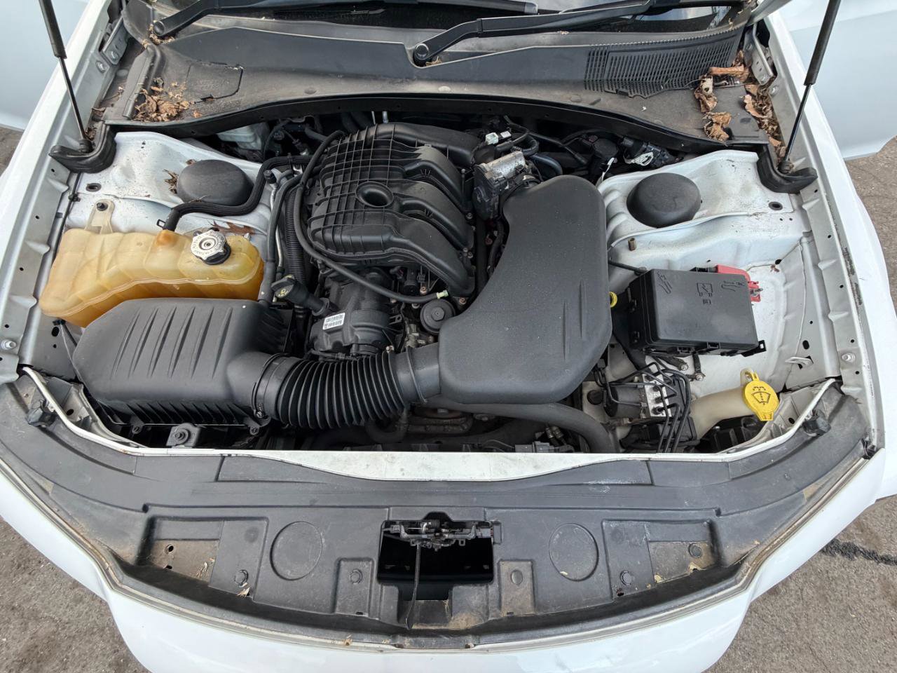 Used 2012 Chrysler 300 S RWD image 48