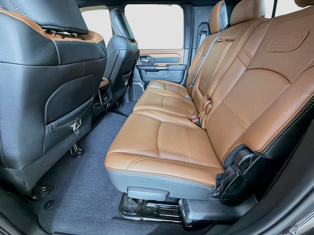 Used 2021 RAM 3500 Limited AWD/4WD image 28