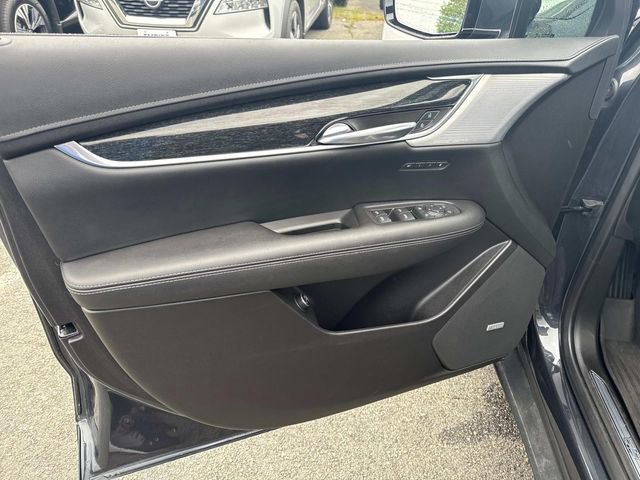 Used 2021 Cadillac XT5 Premium Luxury image 17