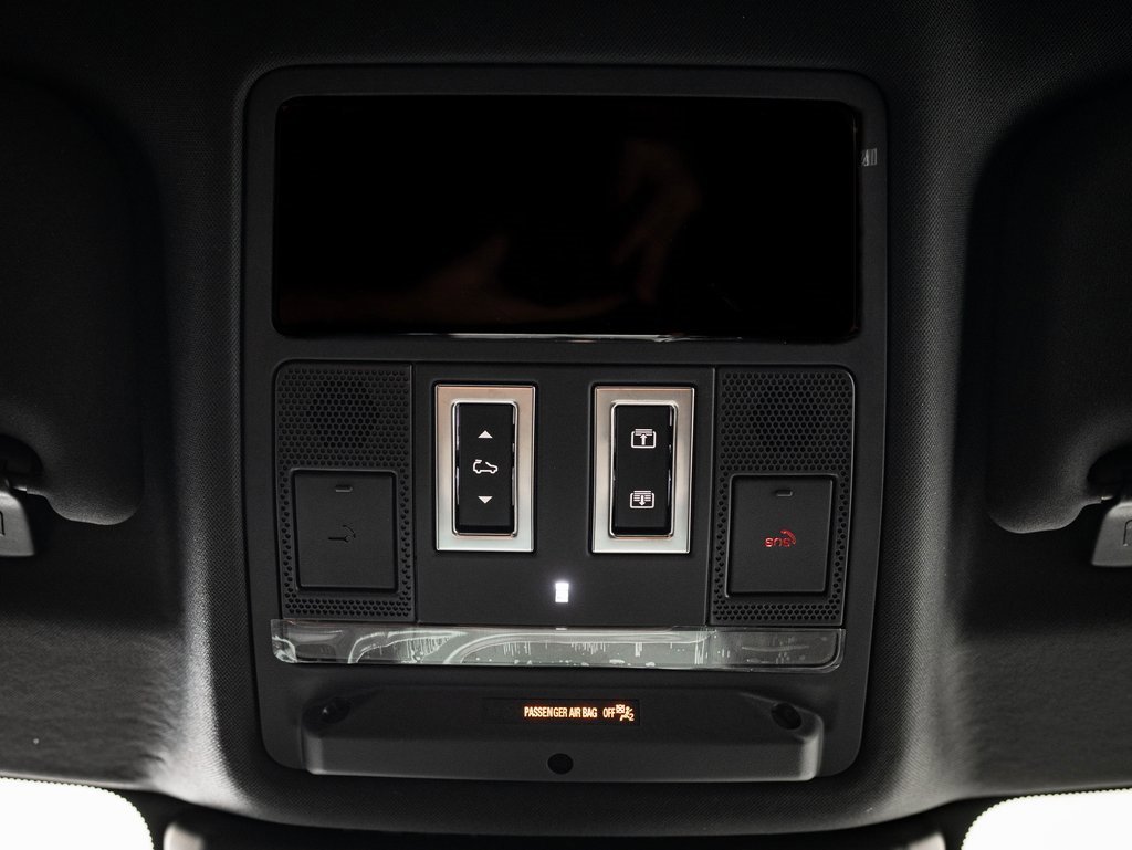 Used 2024 Land Rover Range Rover Evoque S image 37