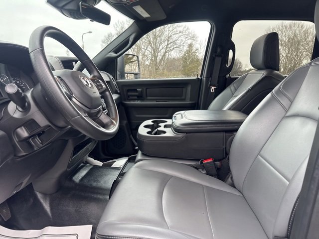 Used 2025 RAM 2500 Tradesman w/ Chrome Appearance Group image 15