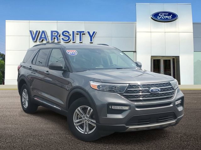 Certified 2023 Ford Explorer XLT w/ Equipment Group 202A