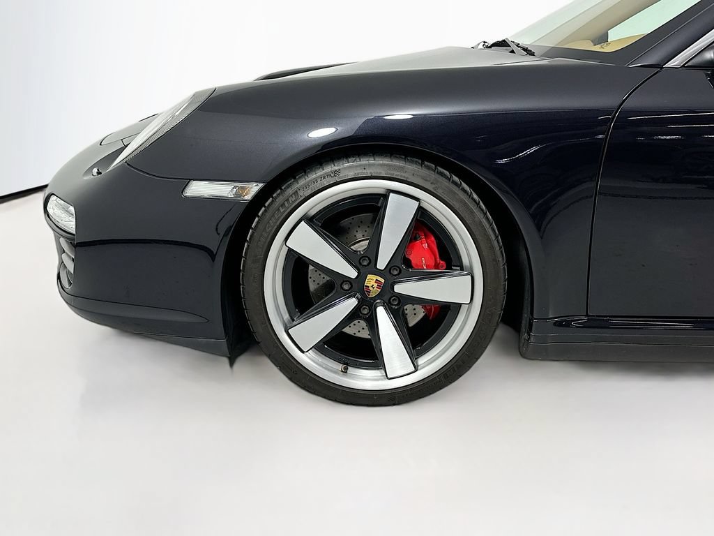 Used 2012 Porsche 911 Targa 4S AWD/4WD image 16