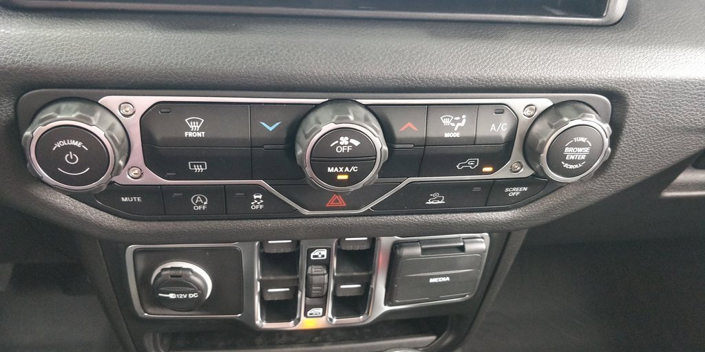 New 2025 Jeep Gladiator Sport image 27