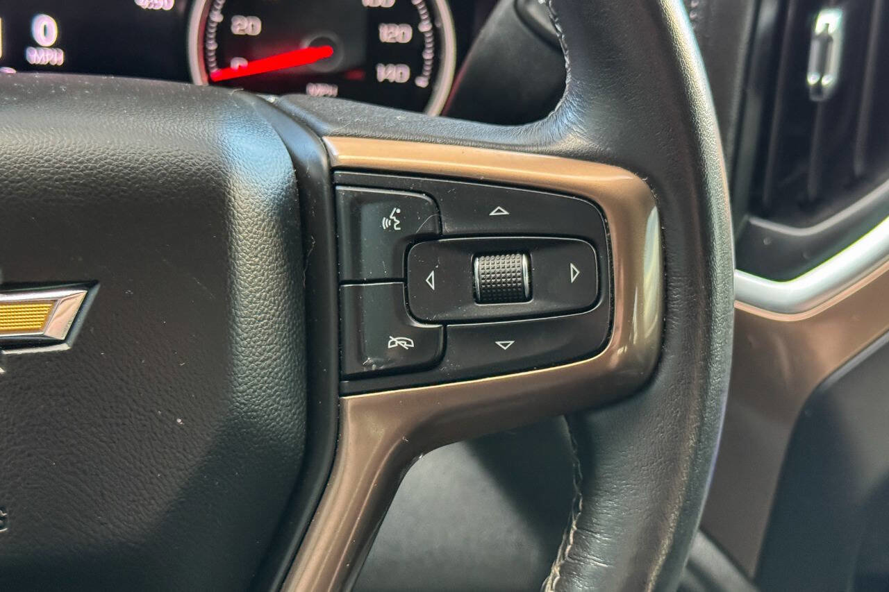 Used 2020 Chevrolet Silverado 2500 High Country w/ Z71 Off-Road Package AWD/4WD image 37