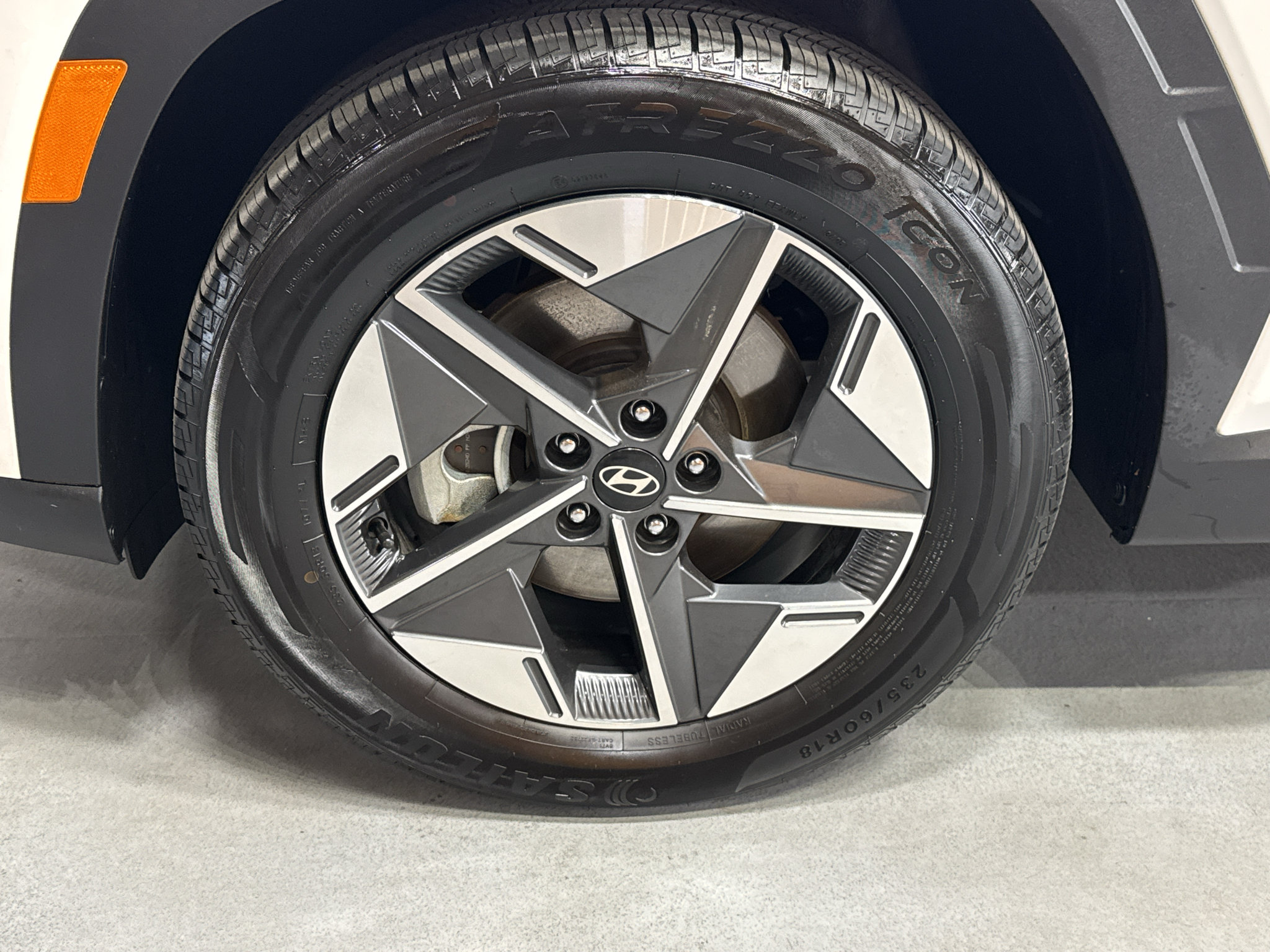 Used 2025 Hyundai Tucson SEL FWD image 9