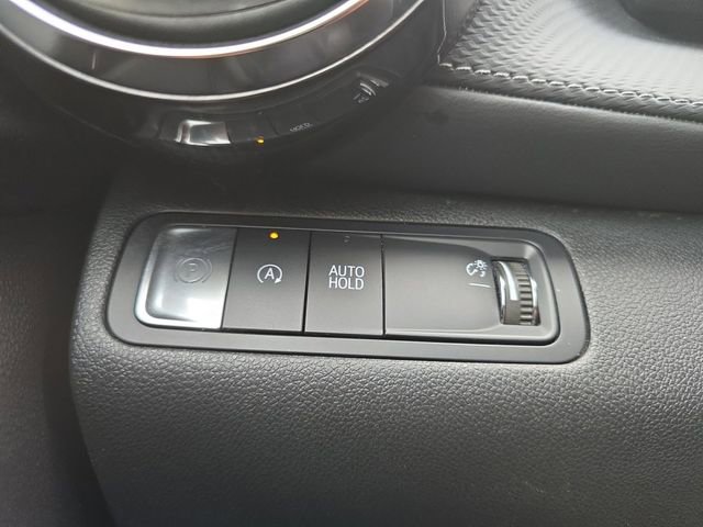 Used 2025 Chevrolet Equinox LT w/ Convenience Package II FWD image 10