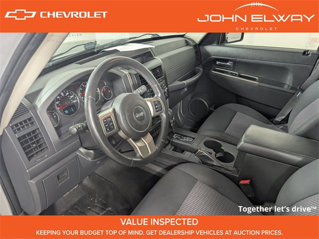 Used 2011 Jeep Liberty Renegade image 13