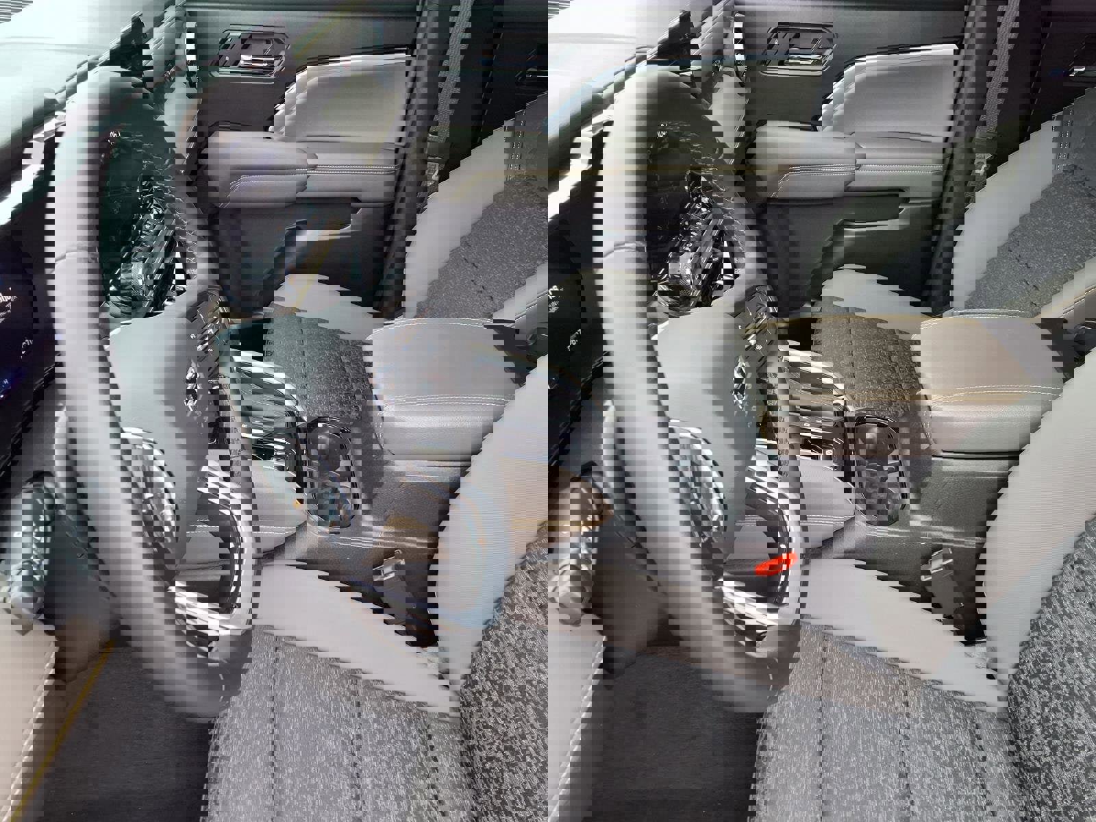 Used 2024 Chevrolet Colorado ZR2 w/ Technology Package image 34