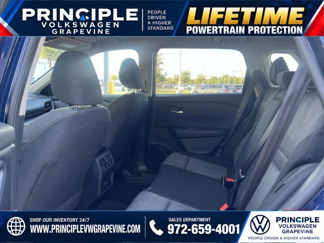 Used 2024 Nissan Rogue SV FWD image 22
