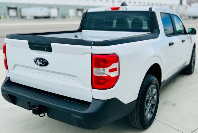 New 2026 Ford Maverick XLT w/ XLT Luxury Package image 8