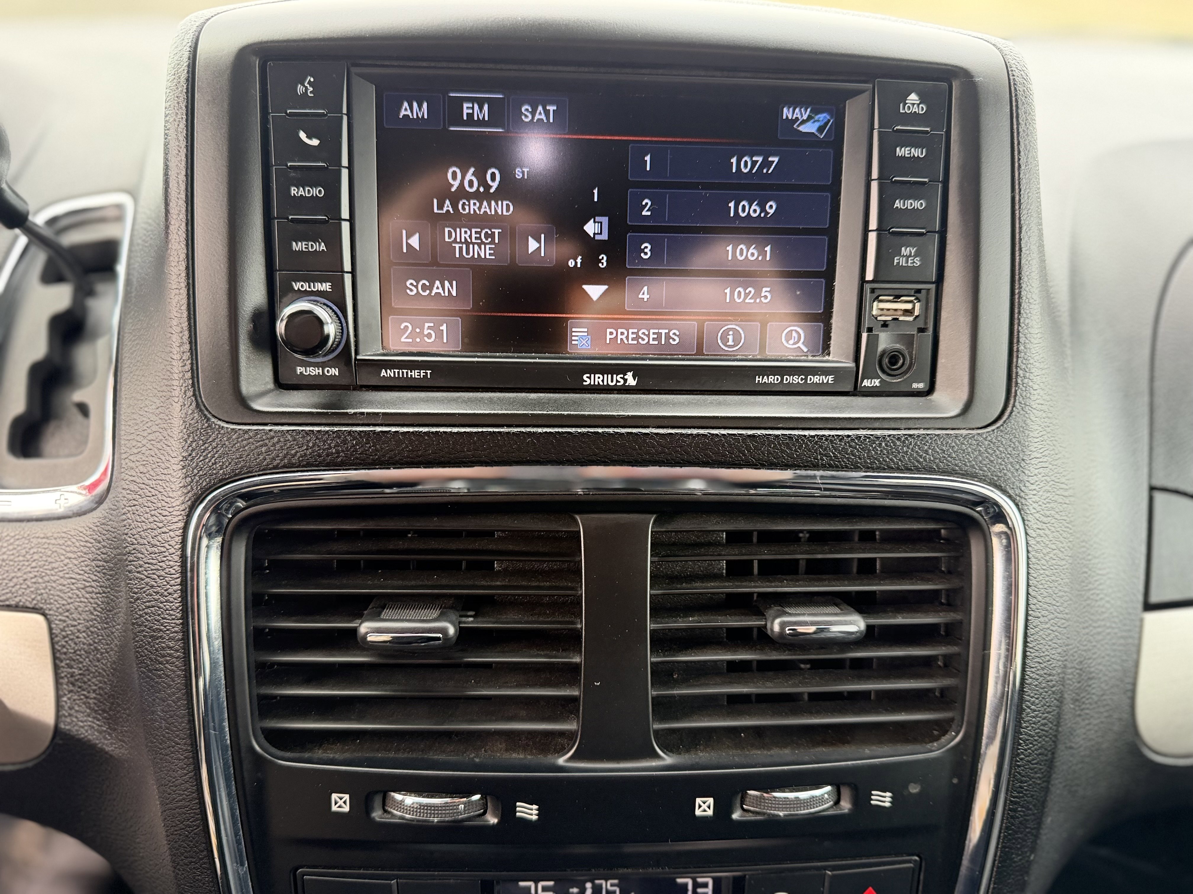 Used 2019 Dodge Grand Caravan GT FWD image 21