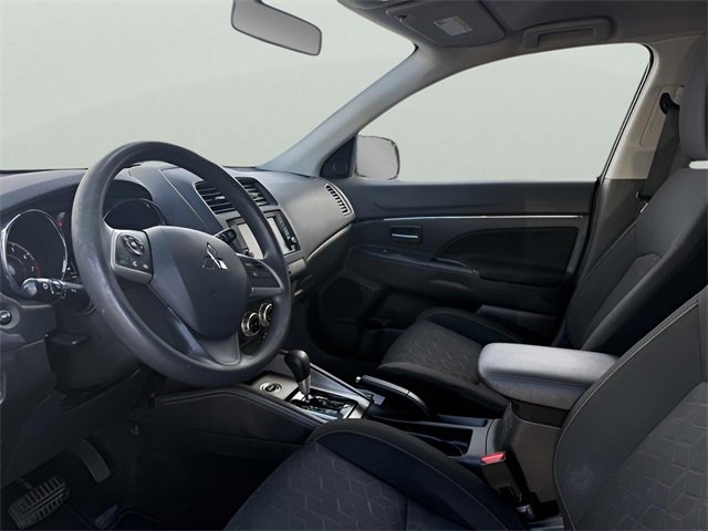 Used 2020 Mitsubishi Outlander Sport ES image 12