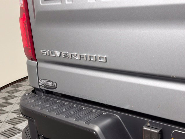 New 2026 Chevrolet Silverado 1500 LT Trail Boss w/ Safety Package AWD/4WD image 11