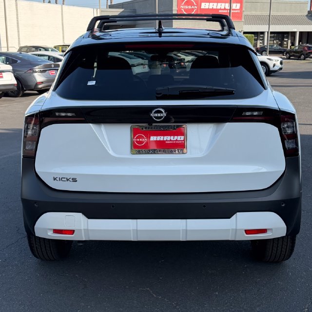 New 2026 Nissan Kicks SV w/ Cold Weather Package FWD image 6