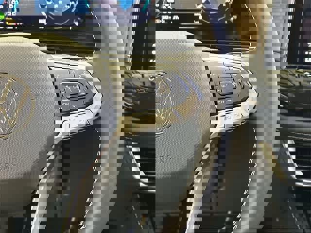 New 2026 Volkswagen Atlas SE image 9