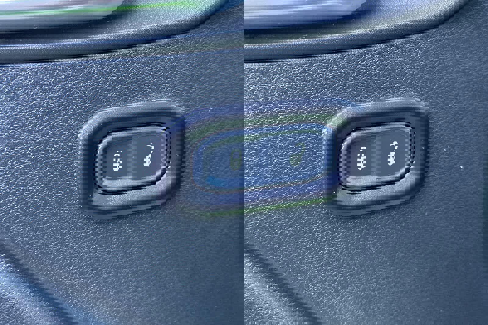 Used 2018 Jeep Wrangler Unlimited Rubicon image 13