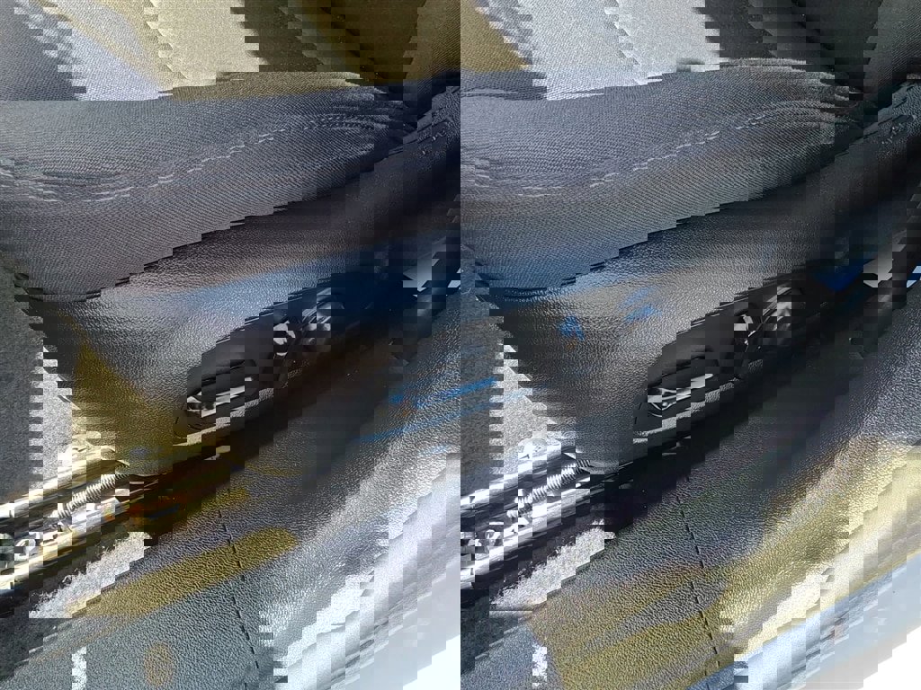 Used 2020 Chevrolet Malibu LT image 14