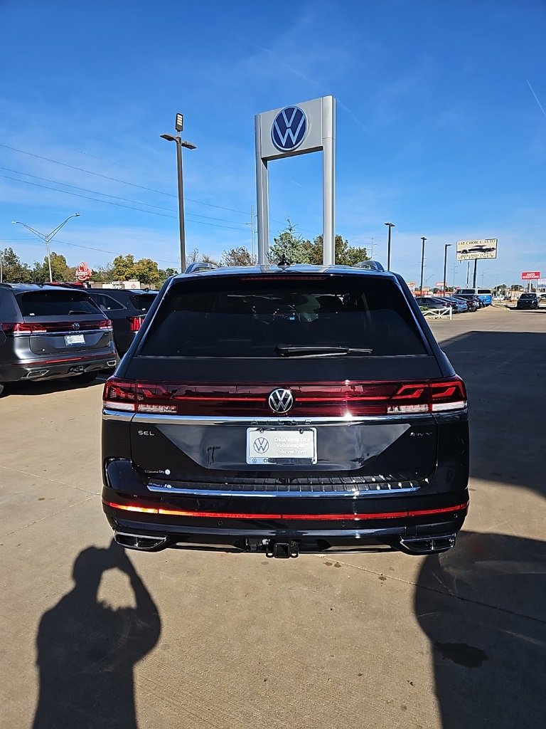 New 2026 Volkswagen Atlas SEL Premium R-Line image 6