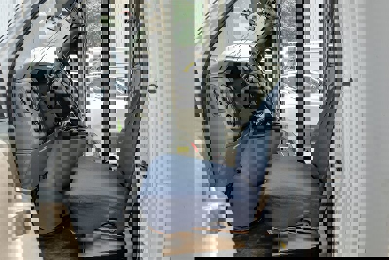 Used 2014 Ford E-350 and Econoline 350 Super Duty image 4