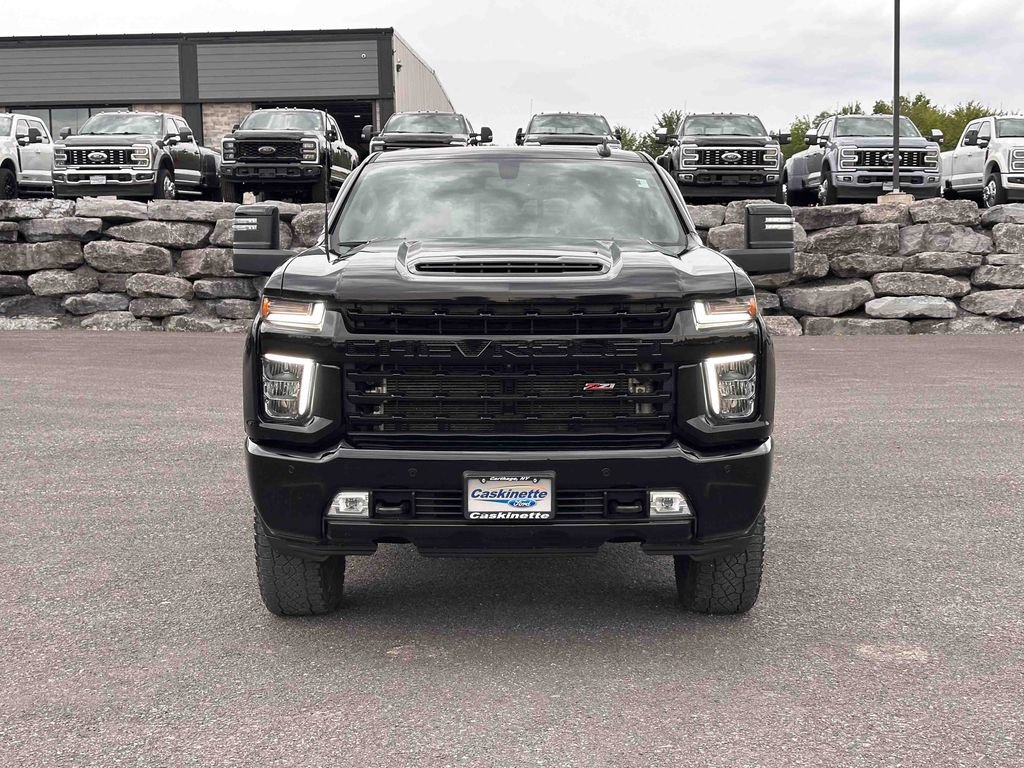 Used 2022 Chevrolet Silverado 2500 LTZ w/ LTZ Plus Package AWD/4WD image 2