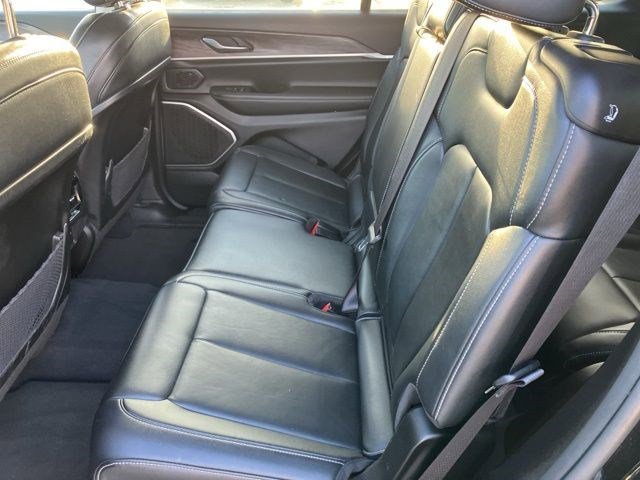 Used 2023 Jeep Grand Cherokee L Limited AWD/4WD image 22