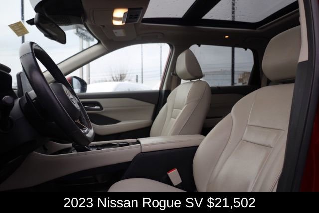 Used 2023 Nissan Rogue SV image 15