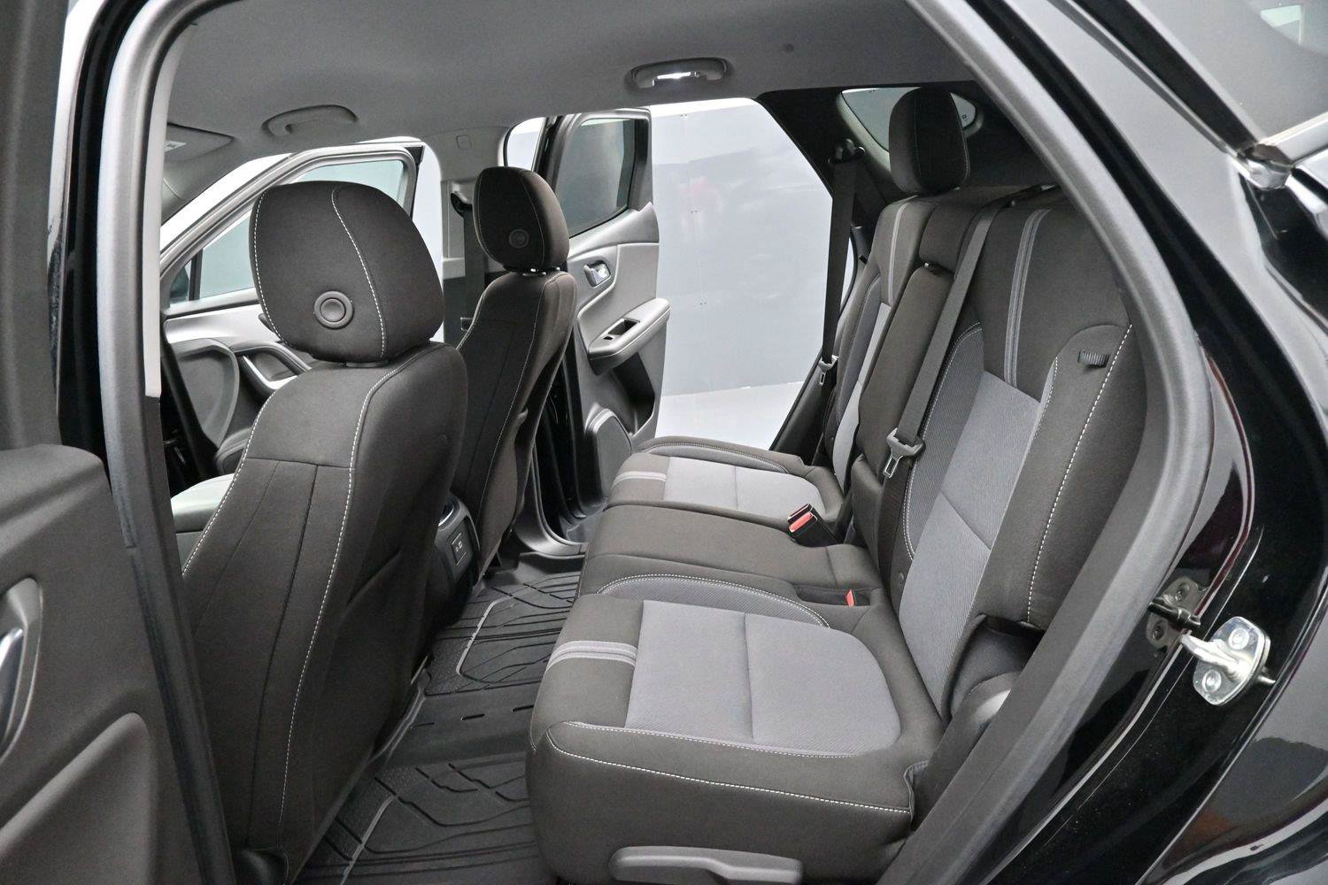 Used 2023 Chevrolet Blazer LT w/ Convenience Package FWD image 31