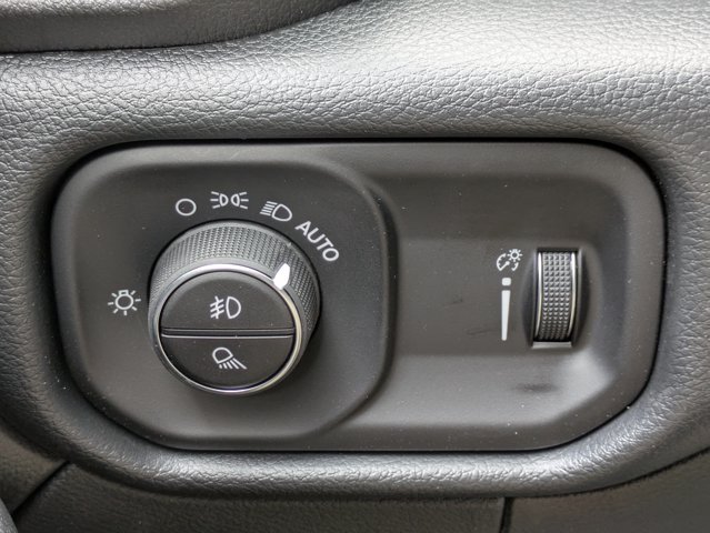 New 2026 RAM 2500 Tradesman AWD/4WD image 23