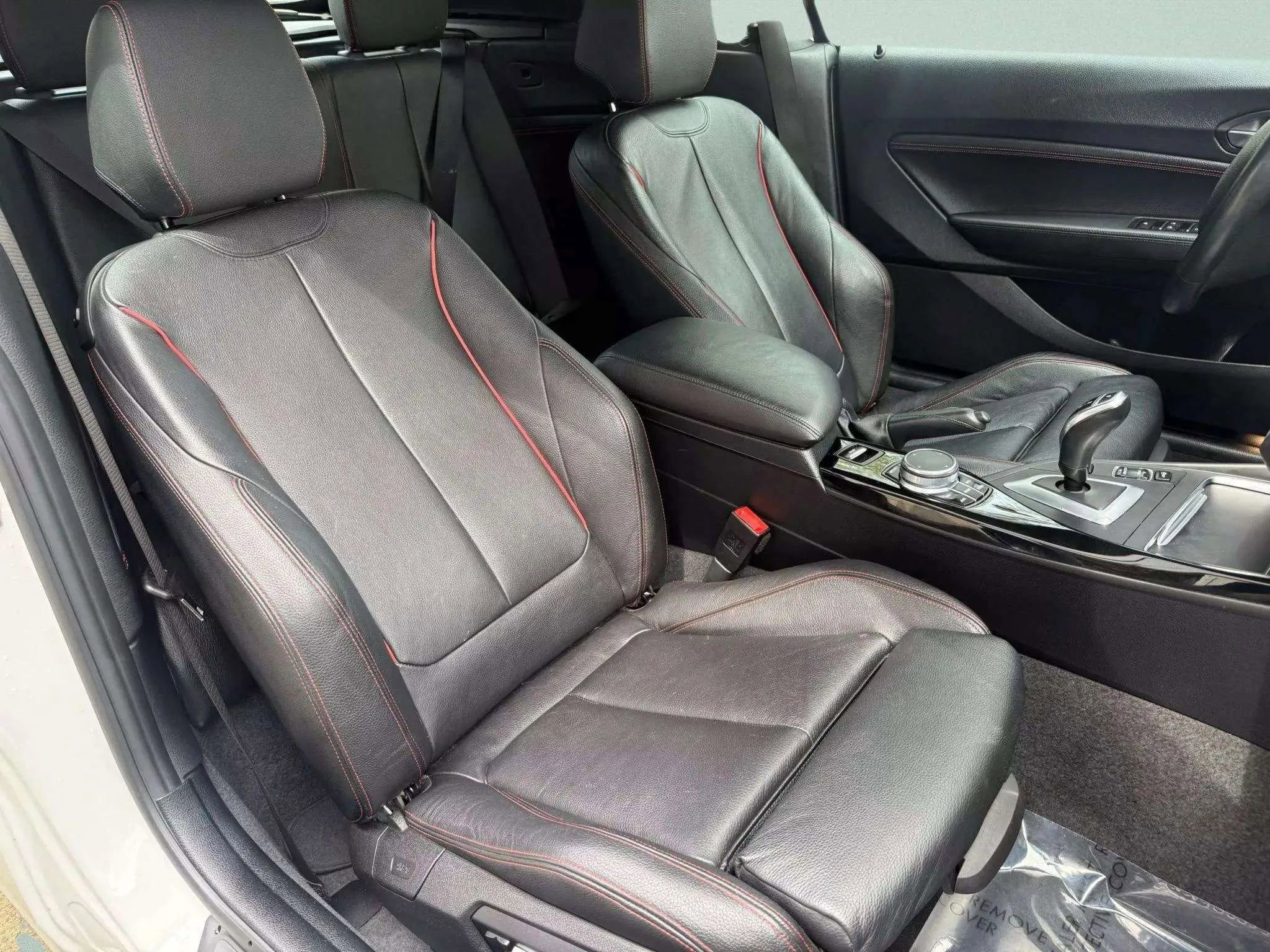 Used 2020 BMW 230i xDrive Convertible w/ Premium Package image 8