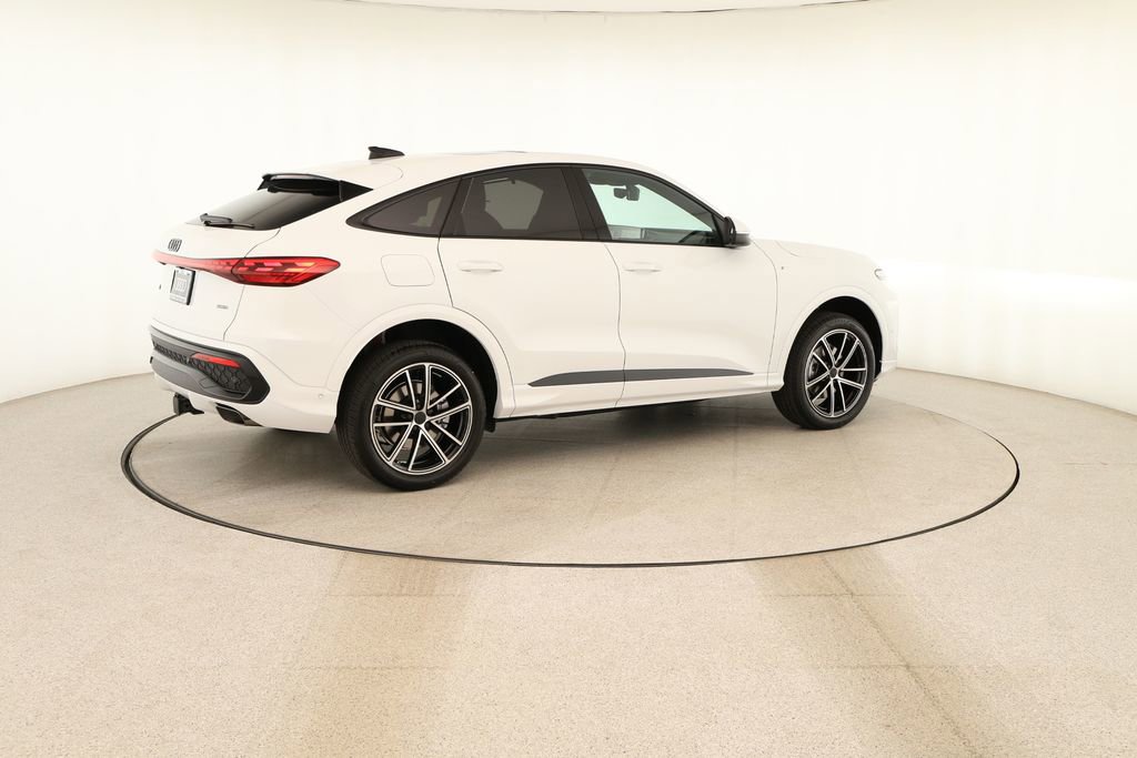 New 2026 Audi Q5 Premium Plus AWD/4WD image 7