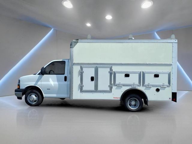 Used 2022 Chevrolet Express 3500 w/ Power Convenience Package RWD image 9