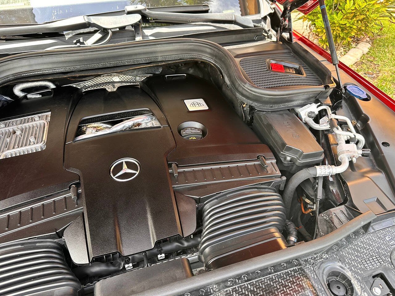 Used 2021 Mercedes-Benz Maybach GLS 600 4MATIC image 48