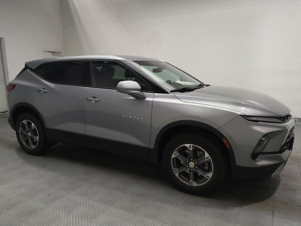 Used 2025 Chevrolet Blazer LT AWD/4WD image 11