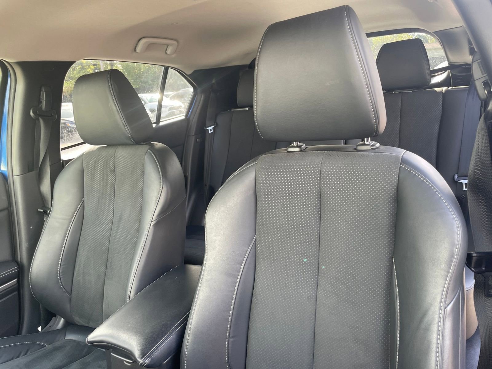 Used 2023 Mitsubishi Eclipse Cross SE image 34