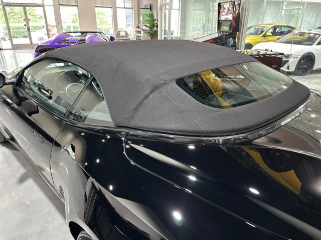 Used 2019 Aston Martin DB11 Volante RWD image 43