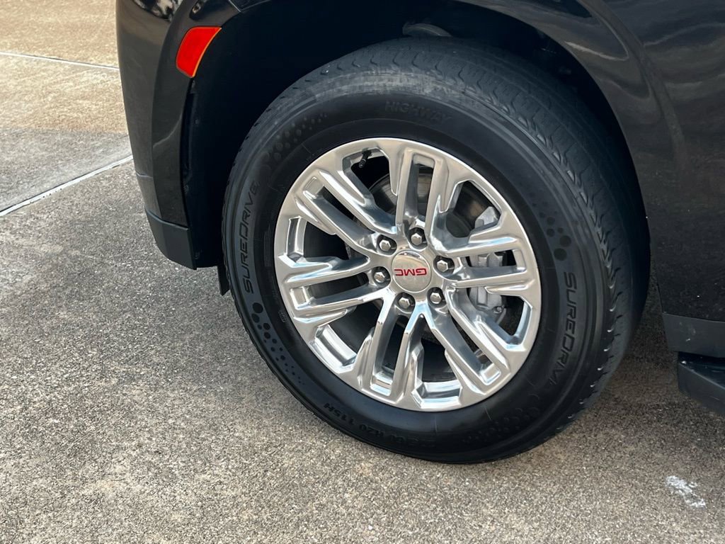 Used 2023 GMC Yukon SLT image 26