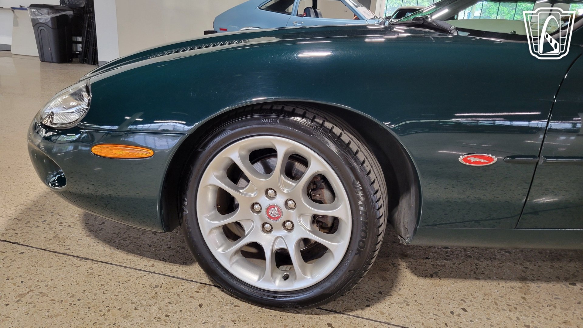 Used 2000 Jaguar XK8 Convertible RWD image 27