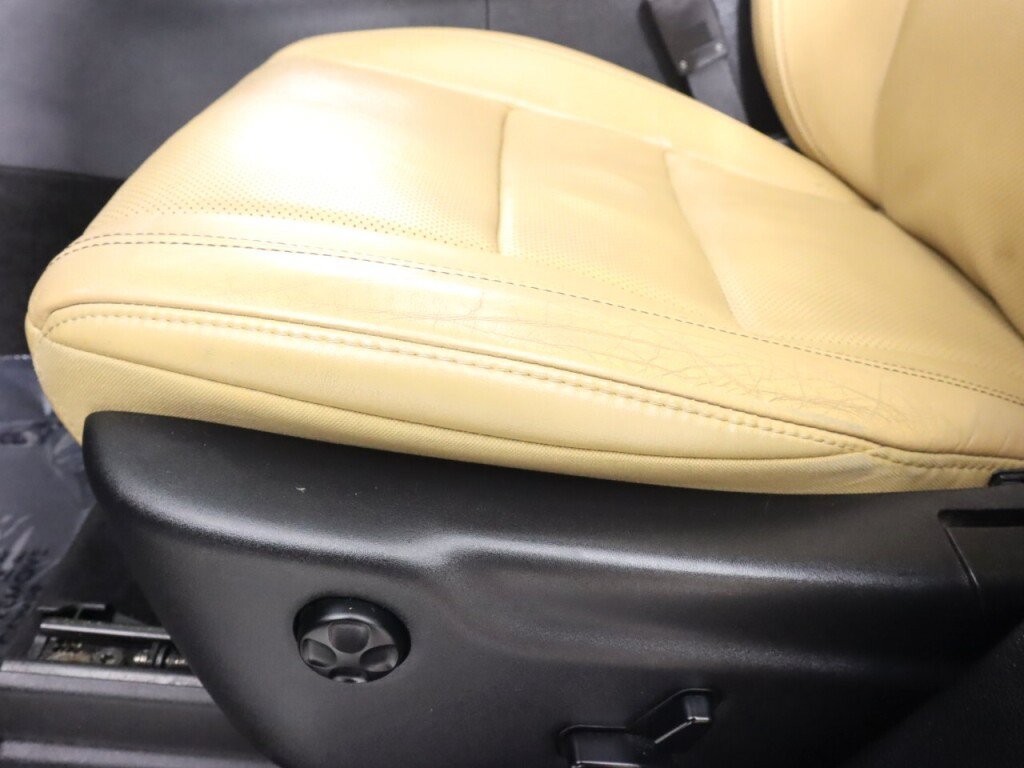 Used 2015 Dodge Durango Citadel w/ Technology Group RWD image 29