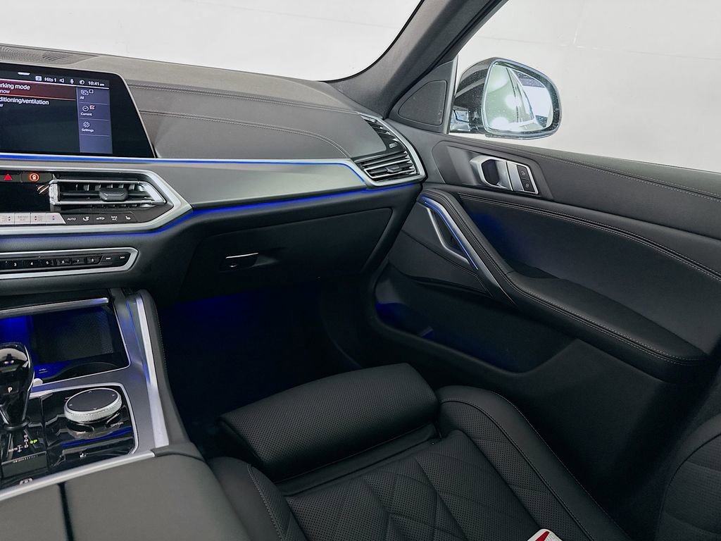 Used 2023 BMW X6 xDrive40i w/ Premium Package image 31