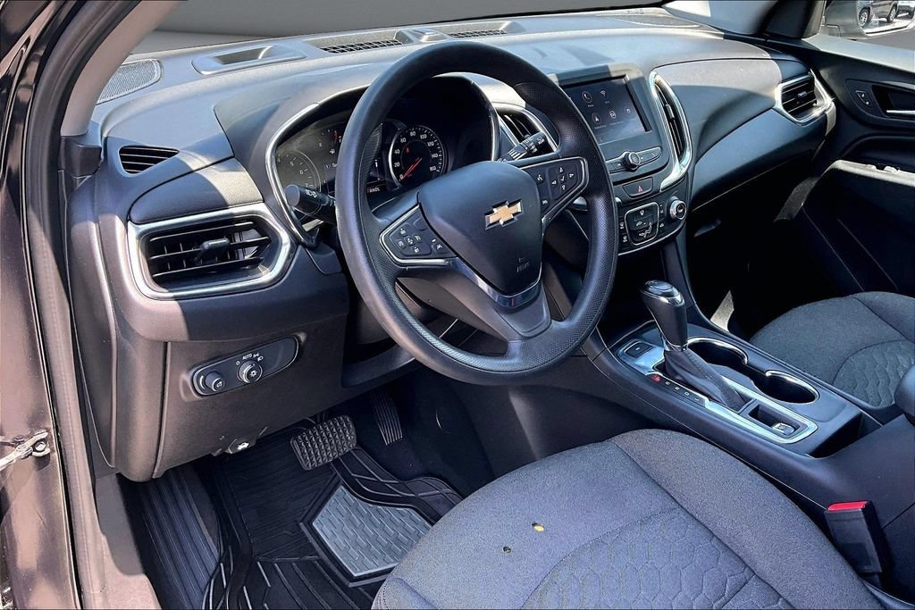 Used 2020 Chevrolet Equinox LT AWD/4WD image 17