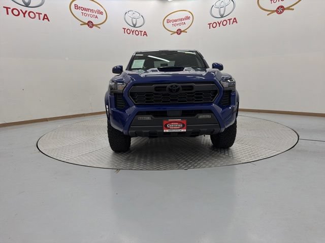 Certified 2025 Toyota Tacoma TRD Sport AWD/4WD image 4