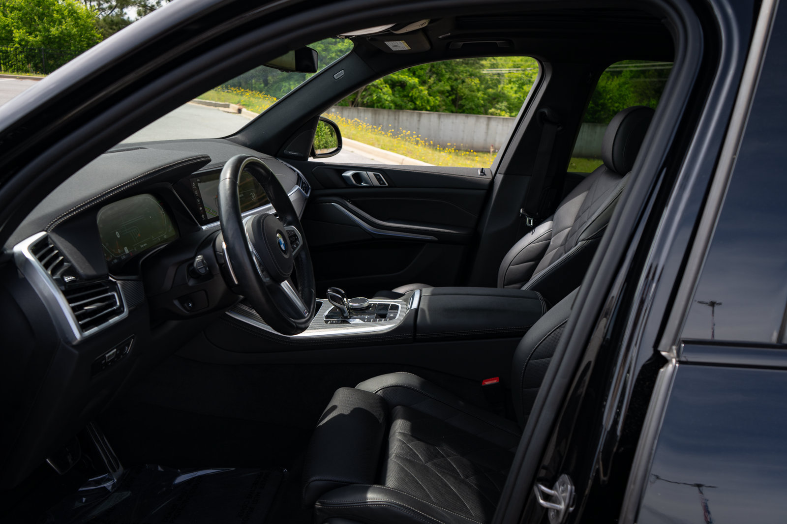 Used 2023 BMW X5 sDrive40i w/ M Sport Package RWD image 14