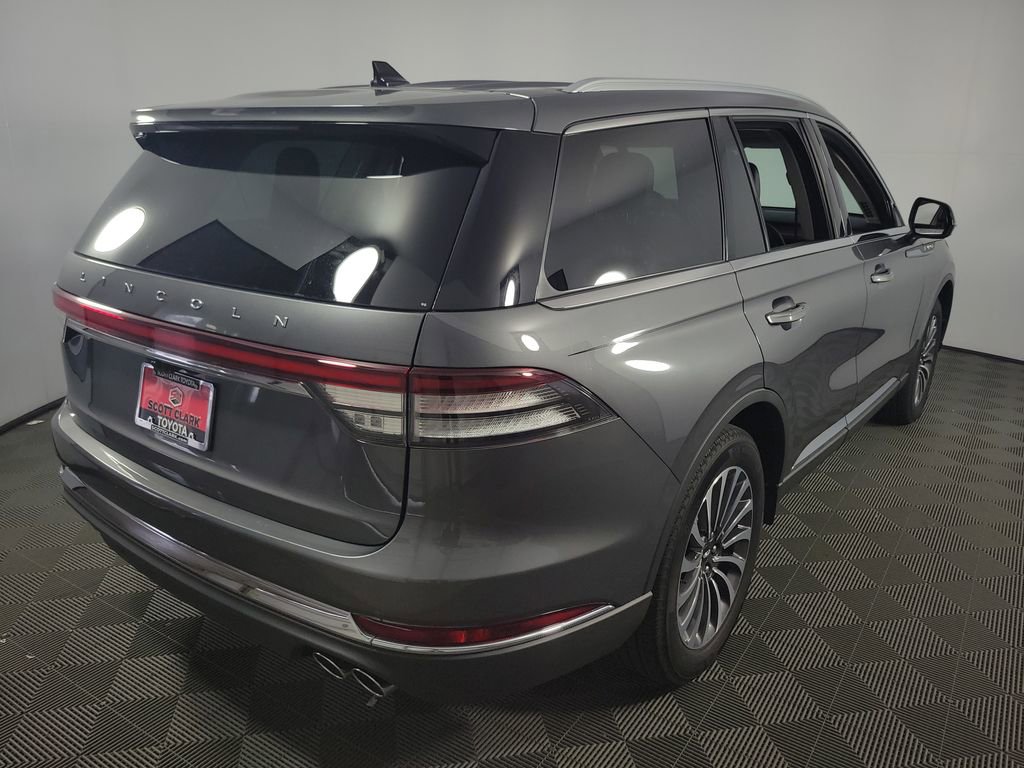 Used 2023 Lincoln Aviator Reserve w/ Elements Package Plus image 7